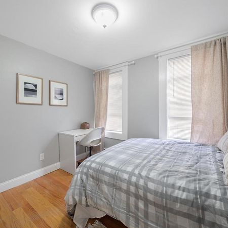 Easy Commute South Boston 4Br 1Bh Apt Exterior photo